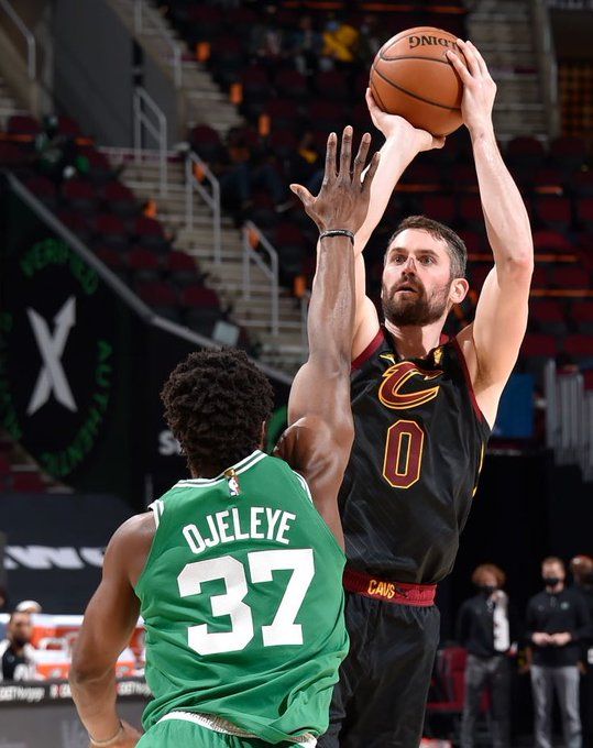 胜利的幕后 胜利的幕后