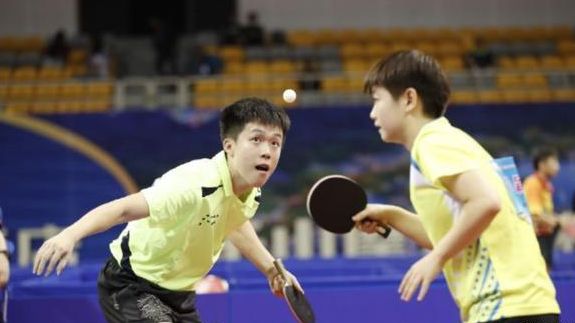 的足球梦 的足球梦